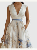 ROWELLA | Elegant Lang Plisseret Kjole