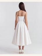 Selene | Elegant midikjole i satin